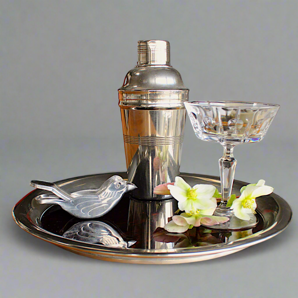 Superb Mid  Century Faux Tortoiseshell and Silver Round Drinks Tray by Guzzini