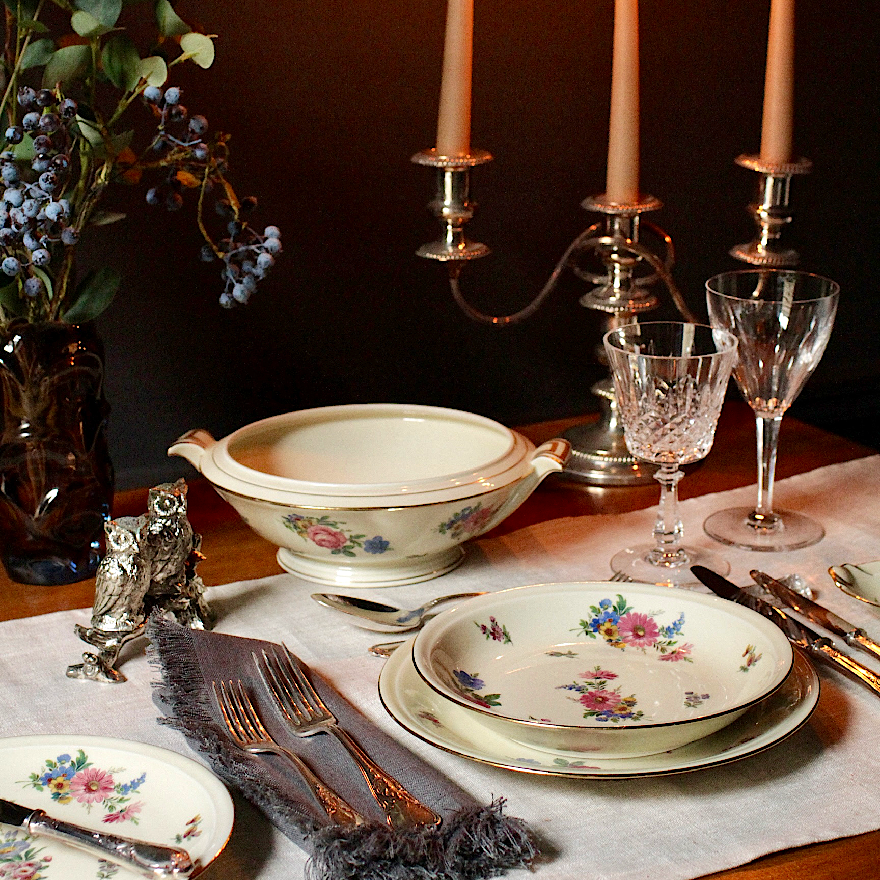 Gorgeous Dinner Service by French maker 'Royal Limoges'