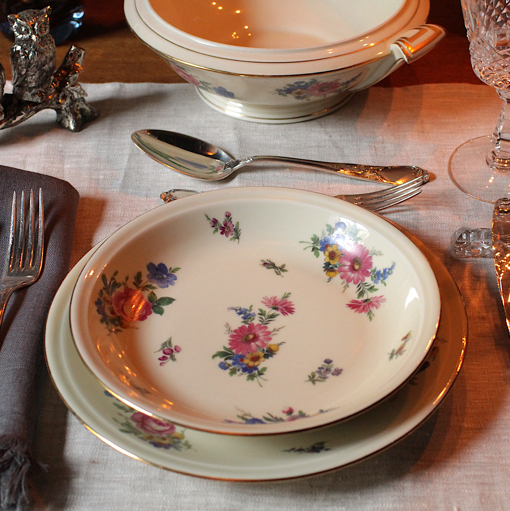 Gorgeous Dinner Service by French maker 'Royal Limoges'