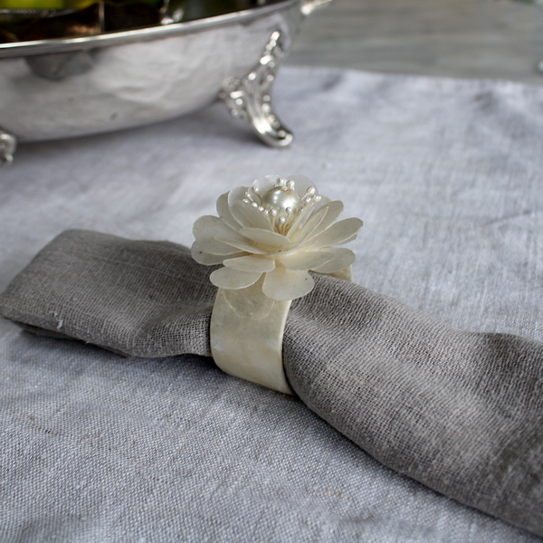 Beautiful Shell Napkin Rings x 6 - Palm Tree Pearl